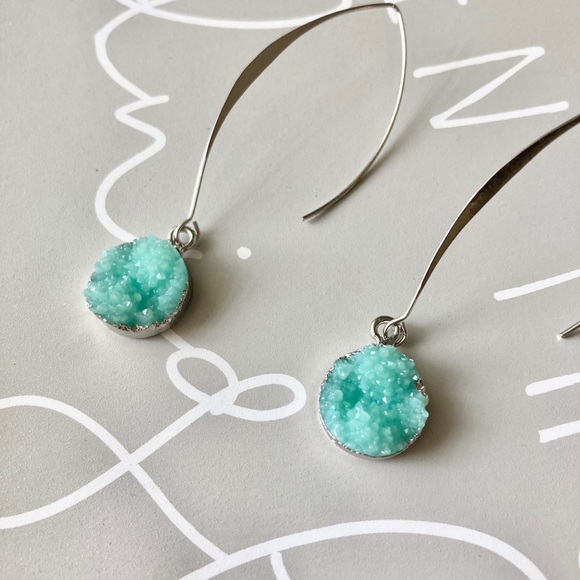 Blue/Green Cluster Irregular Drop Silver Earrings - Picture 3 of 3